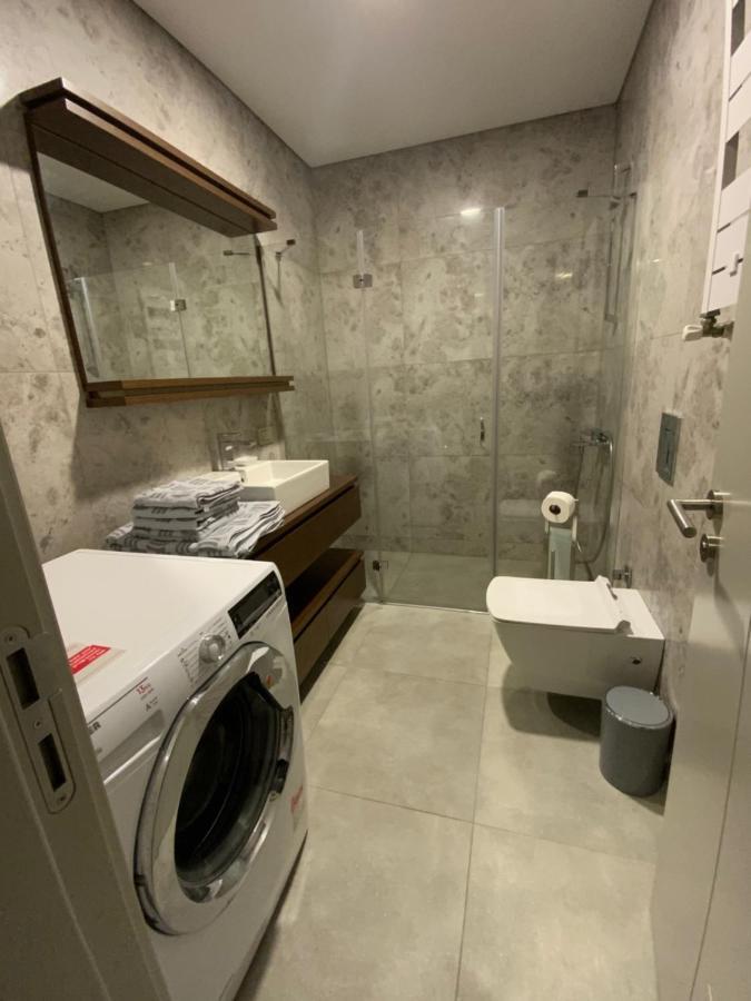 Residence Retro9 B-Blok Atakoey Apart 2 Rooms Wifi Pool Истанбул Екстериор снимка